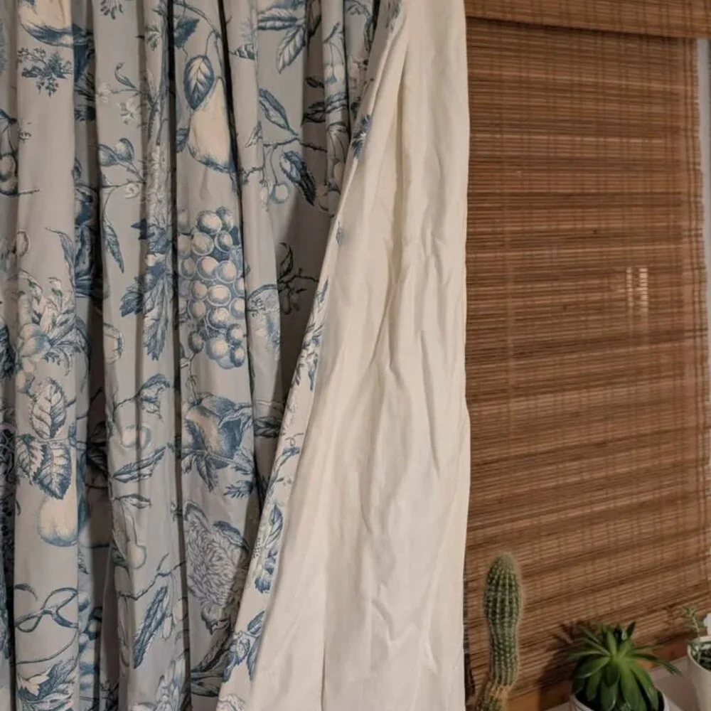 VINTAGE Custom-made 58W x 75L Blue Floral Pinch Pleated SINGLE Panel